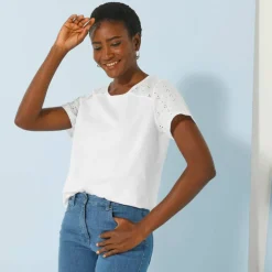 T-shirt col rond manches courtes, détail broderie anglaise