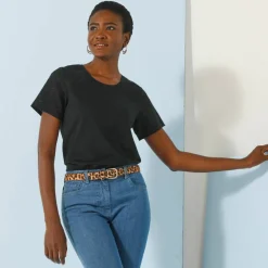 T-shirt col rond manches courtes, détail broderie anglaise