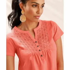 T-shirt col tunisien manches courtes, broderie anglaise