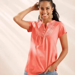 T-shirt col tunisien manches courtes, broderie anglaise