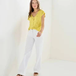 T-shirt col V boutonné imprimé cerises dorées