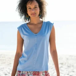 T-shirt col V boutons fantaisie