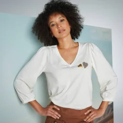 T-shirt col V, imprimé cœurs