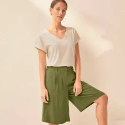 T-shirt col V, manches courtes