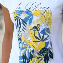 T-shirt imprimé placé
