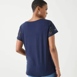 T-shirt manches courtes dentelle
