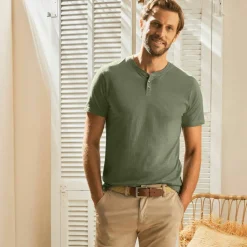 T-shirt uni col tunisien