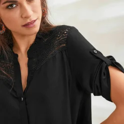 Tunique boutonnée macramé unie