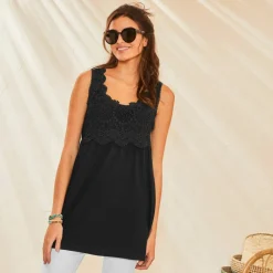 Tunique plastron macramé