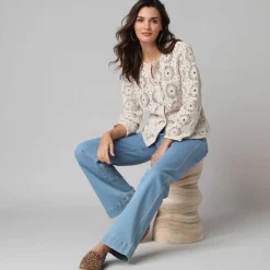 Veste boutonnée à poches, en macramé