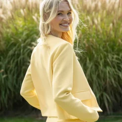 Veste courte de tailleur à col rond, unie