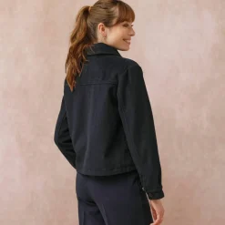 Veste courte en drap de laine