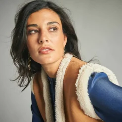 Veste fourrée sans manches, en suédine