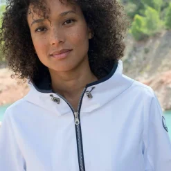 Veste imperméable à capuche
