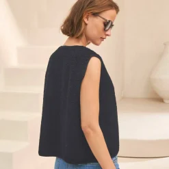Veste sans manches, maille bouclette